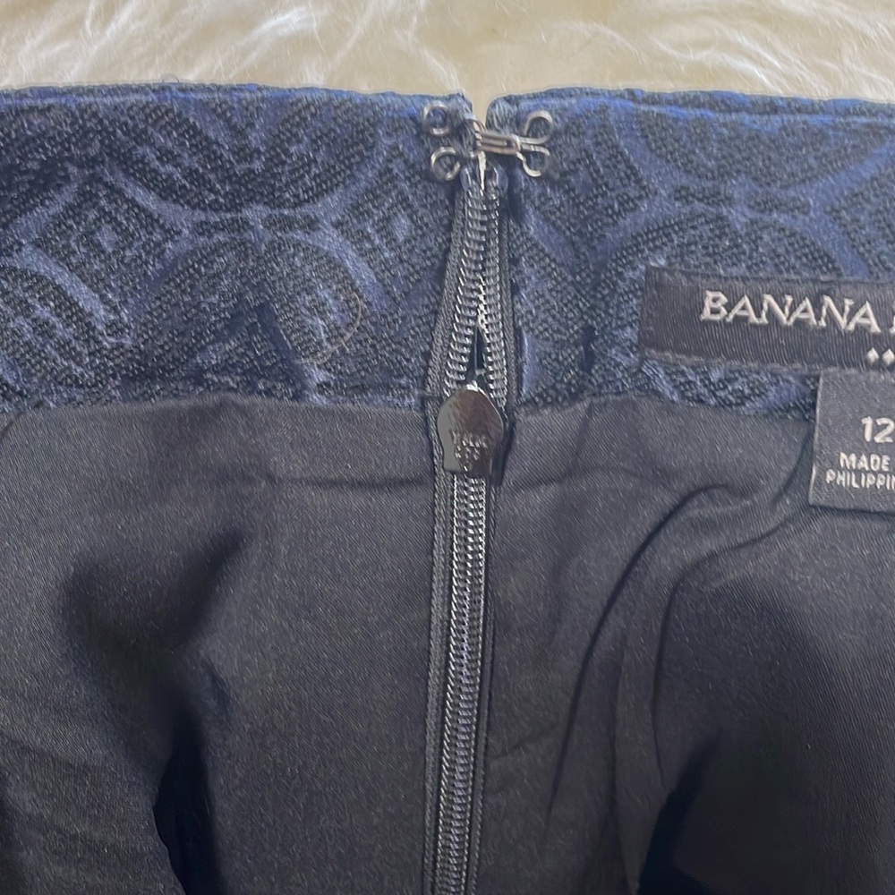 BANANA REPUBLIC NAVY BLUE FLARE MINI SKIRT with POCKETS - Picture 11 of 15